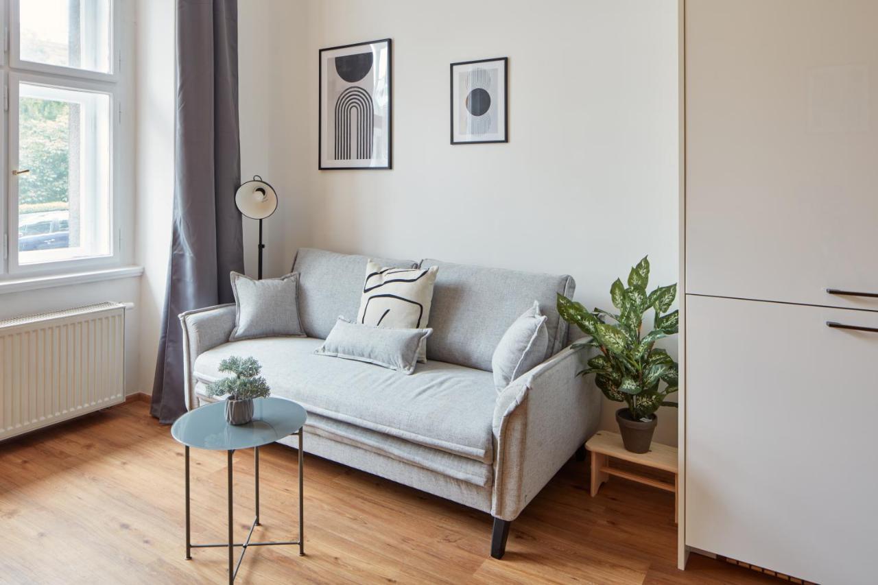 Days - Modern W Easy Access Appartamento